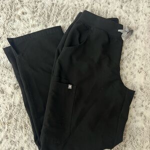 Women's FIGS SCRUB Black Pants